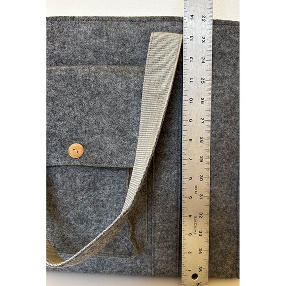 Grey Felt Tote Bag by Australian lifestyle brand kikki.K - Picture 7 of 16